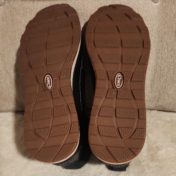 CHACO  WATERPROOF  Size 7. Black High-Top Women's Boots - Picture 7 of 15